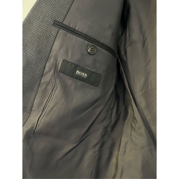 HUGO BOSS SPORTS COAT - Picture 4 of 16